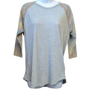 LuLaRoe Randy Baseball Tee Gray w/ Geometric Pattern 3/4 Sleeves Women's Large